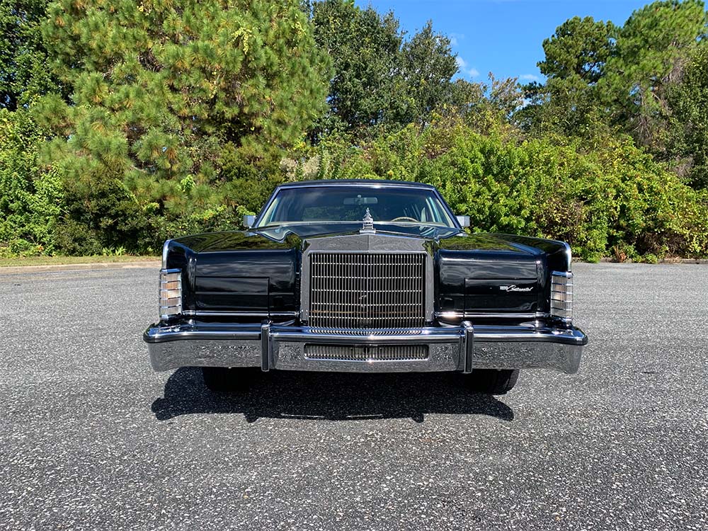 1979 Lincoln Continental Stretch Limousine Front View